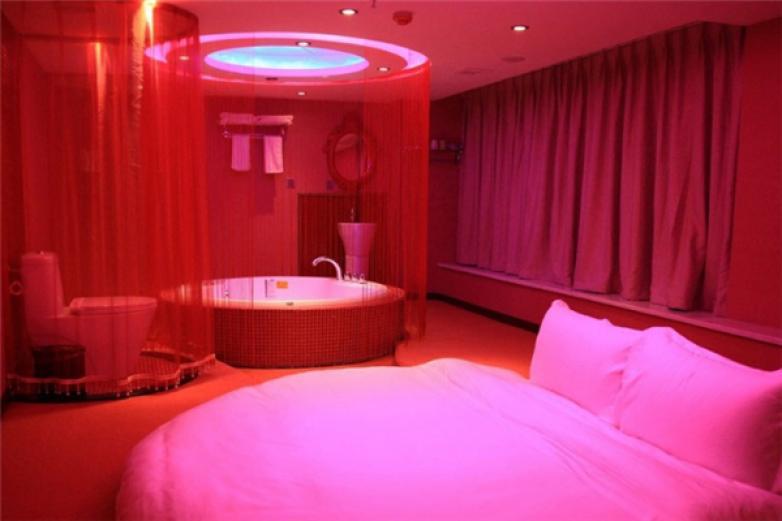 斯奇恩主题酒店